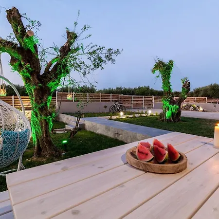 Santa Barbara Herssonisos Villa *