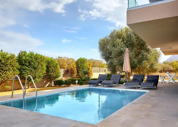 Santa Barbara Hersonisos * Hersonissos (Crete)