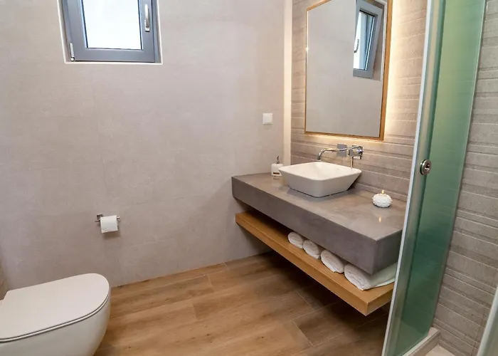 Santa Barbara Hersonisos * Hersonissos (Crete)