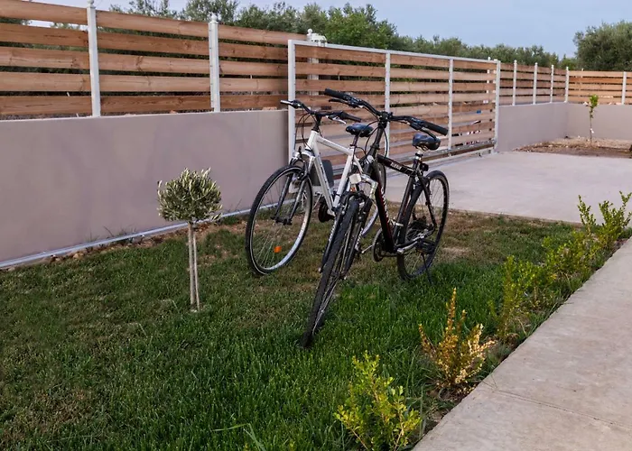 Santa Barbara Hersonisos *